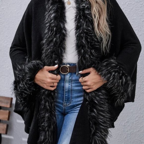 Classic Black faux Fur trim Cardigan - Picture 7 of 7
